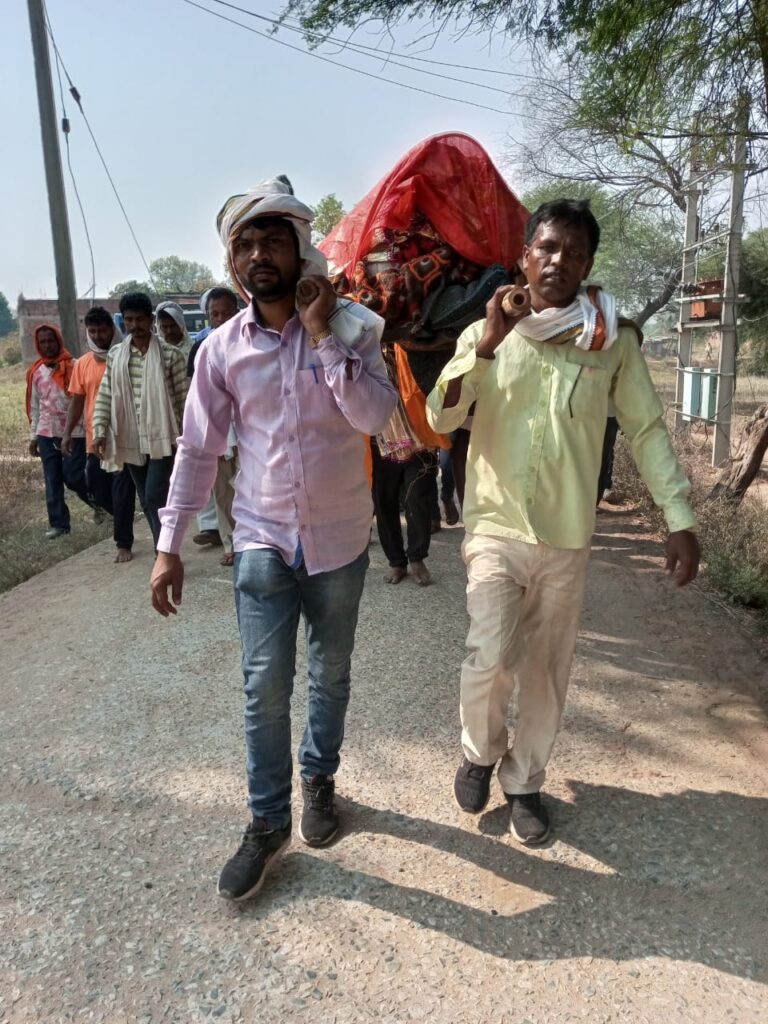 गढ़वा।  होली के दिन उठी घर से पिता की अर्थी!