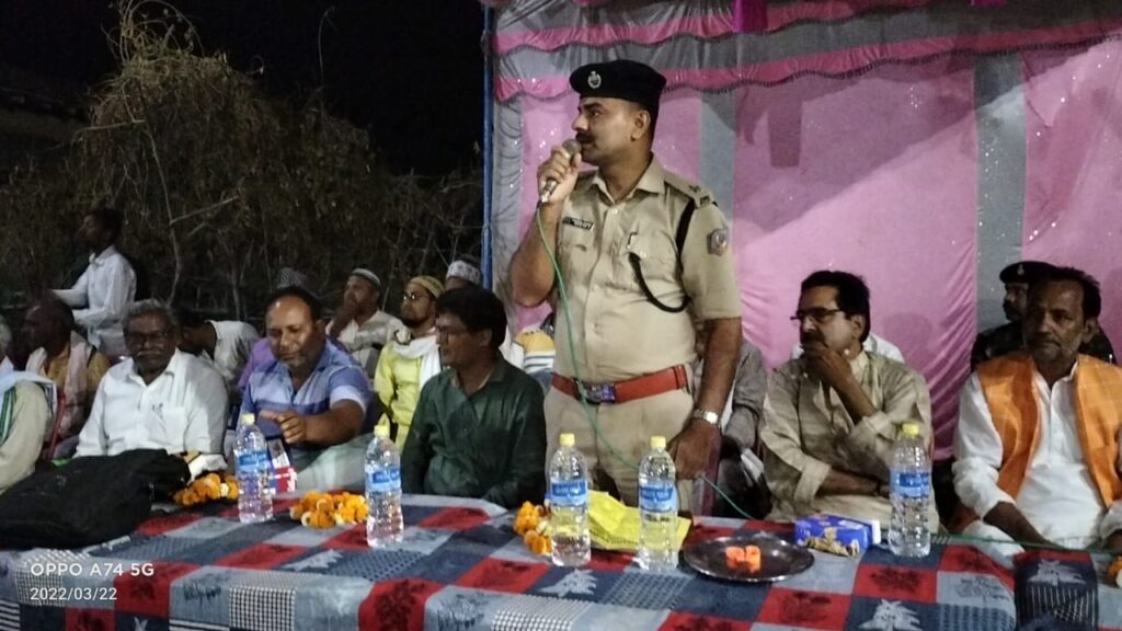 बॉलीबाल टूर्नामेंट में टाउनशिप व केतार थाना की टीम जीती