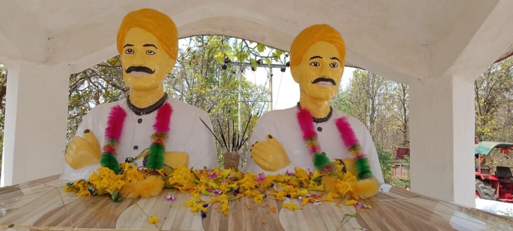 शहीद नीलांबर पितांबर की एक छोटी कहानी जरूर पढ़ें