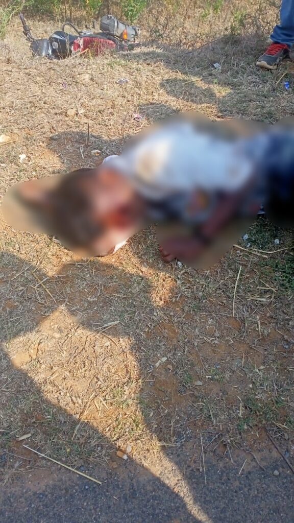 भवनाथपुर से खरौंधी जा रही बाईक हुआ दुर्घटनाग्रस्त, दुर्घटना में युवक गम्भीर रूप से जख्मी हो गया।