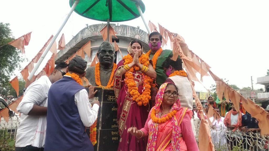 भवनाथपुर प्रमुख शोभा देवी व पिंटू टोप्पो उप प्रमुख बने