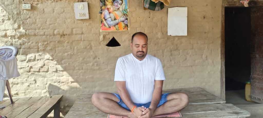 मंडल अध्यक्ष कन्हाई प्रसाद ने मनाया अंतरराष्ट्रीय योग दिवस