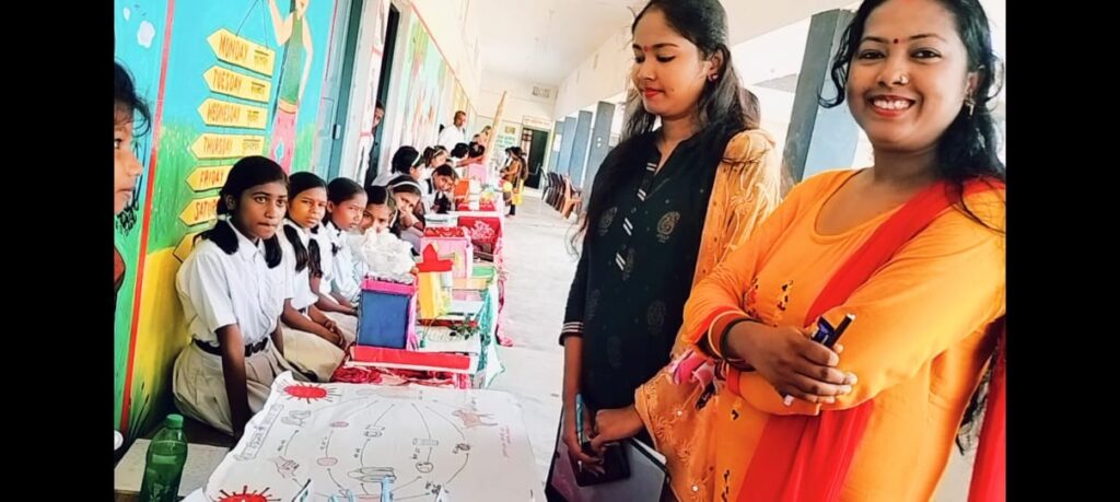सरस्वती विद्या मंदिर में विज्ञान मेला का किया गया आयोजन