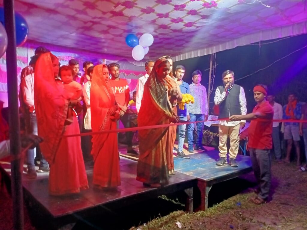 चेचरिया में श्री कृष्ण जन्माष्टमी पर भक्ति जागरण का आयोजन किया गया