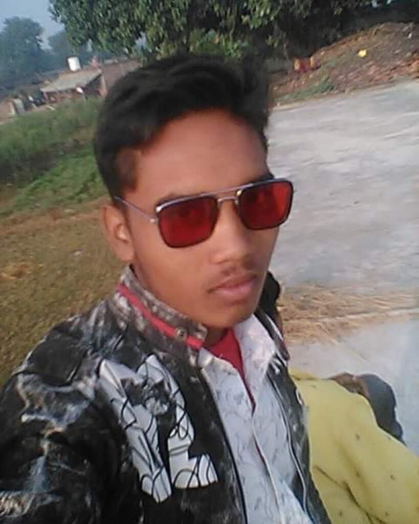 बाहर कमाने गए 19 वर्षीय युवक की हुई मौत।