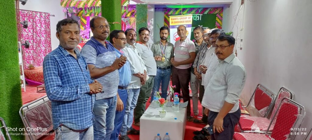 दिनांक 13 सितंबर 2022 दिन मंगलवार को शाम 8:00 बजे अलका मैरेज गार्डन चेचरिया में जायंट्स सेवा सप्ताह मनाने हेतु एक बैठक की गई