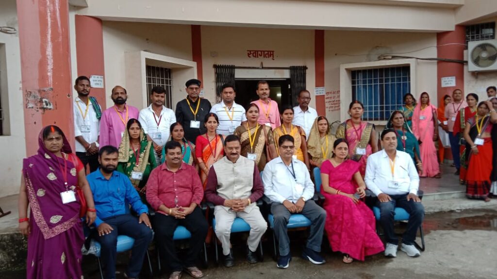 कांडी प्रखंड के सभी नवनिर्वाचित मुखिया को रांची में शुक्रवार से सोमवार तक प्रशिक्षण दिया गया