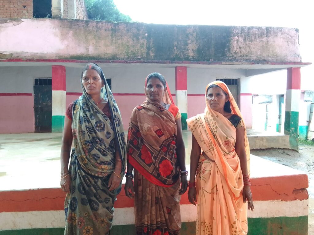 रसोईया को 9 माह से नही मिल रहा है वेतन  सरकार से लगाई गुहार