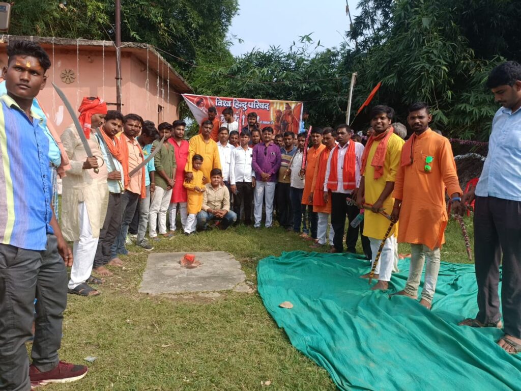 शक्ति की अधिष्ठात्री देवी माता दुर्गा के आचरण से सिख लेने की आवश्यकता: विनीत