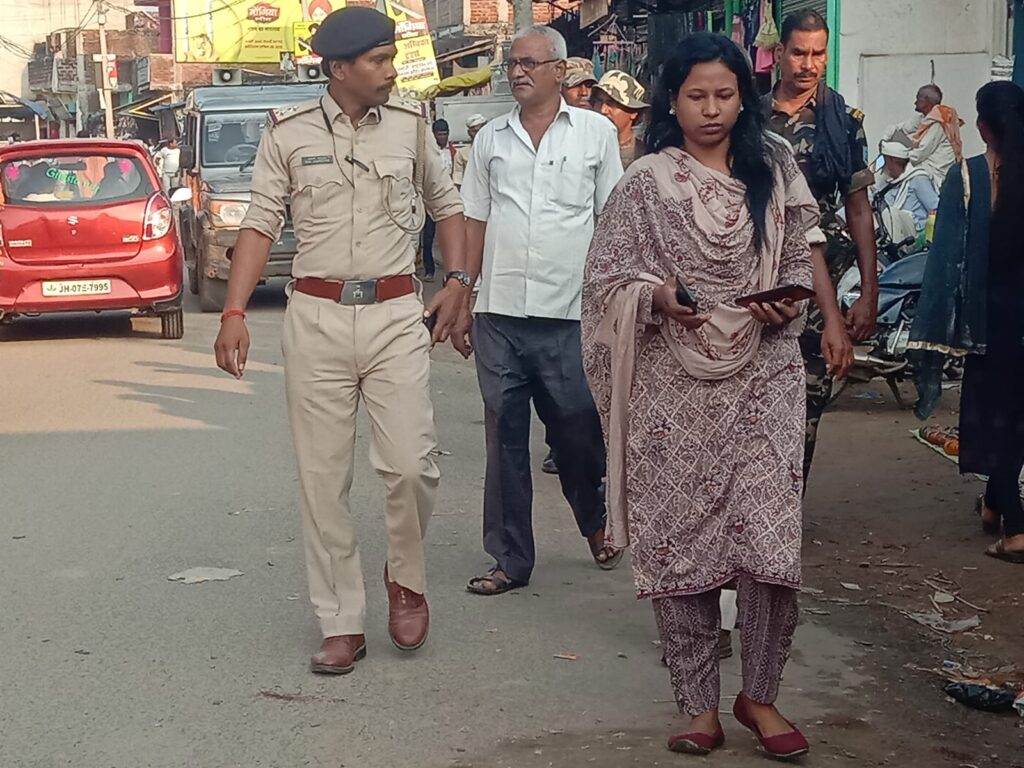 अंचलाधिकारी निधि रजवार ने अतिक्रमण मुक्त करने के लिए दिया मौखिक आदेश