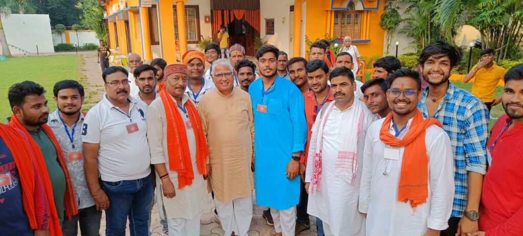 विश्व हिंदू परिषद के विभाग बैठक का आयोजन गढ़वा में हुआ संपन्न।