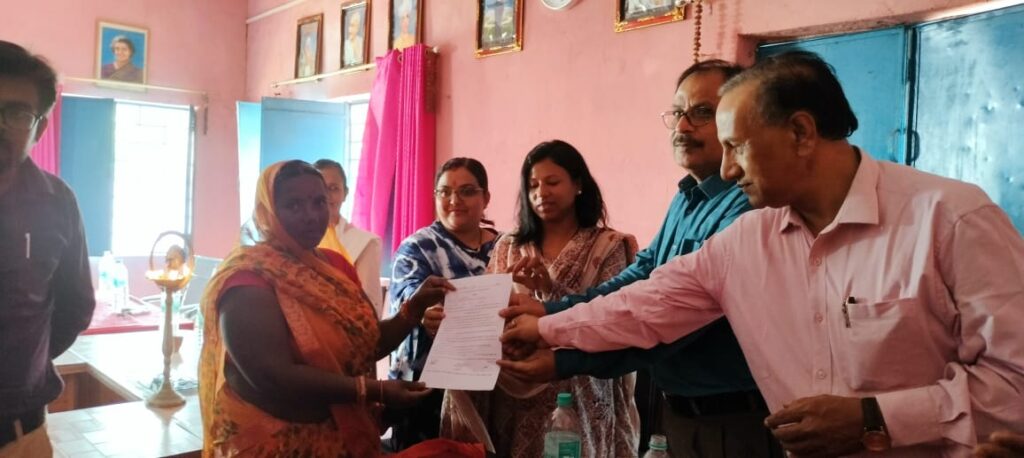 टंवड़ा पंचायत मे बुधवार को आपकी योजना,आपकी सरकार आपके द्वार कार्यक्रम का आयोजन किया गया।