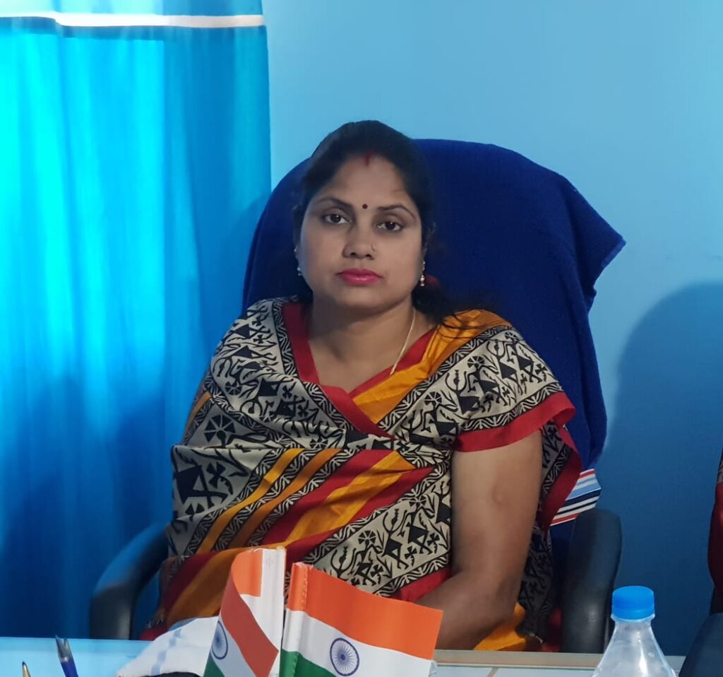 फुटपाथ दुकानदारों के लिए नगर परिषद ने शहर में वेंडिंग जोन का निर्माण कराने की बनाई योजना।