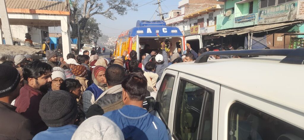 शहीद भगत सिंह चौक के समीप पूर्व मंत्री को लोगों ने दिया श्रद्धांजलि!