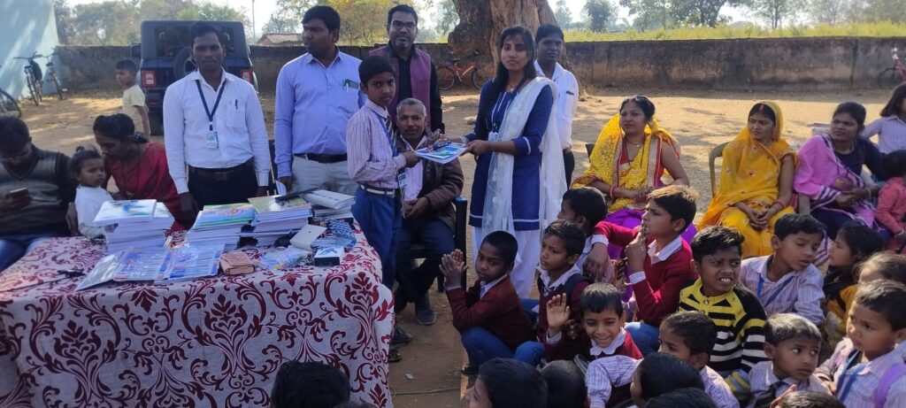 डंडई के पैराडाइज पब्लिक स्कूल के द्वारा वार्षिक खेल कूद प्रतियोगिता का आयोजन किया।