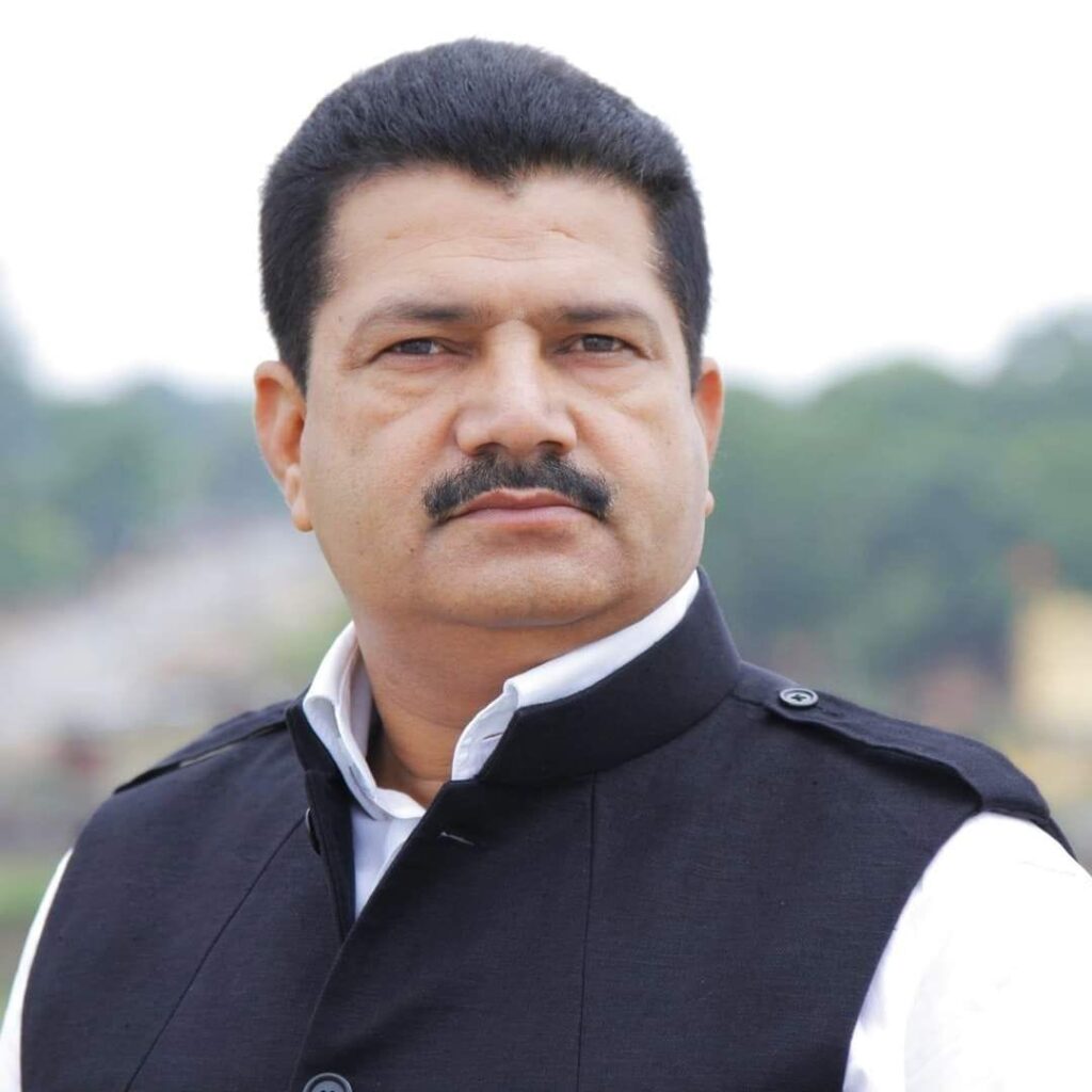हेलमेट पुलिस से बचने के लिए नहीं बल्कि अपनी सुरक्षा के लिए पहने : कर्नल संजय