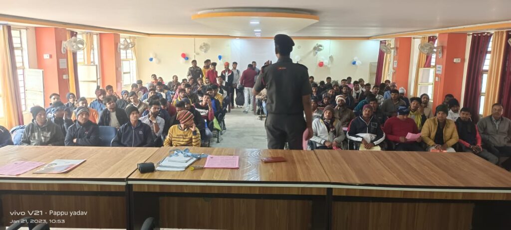 गढ़वा जिला में विशेष भर्ती अभियान, प्रवासी मजदूरों को मिलेगा रोजगार!