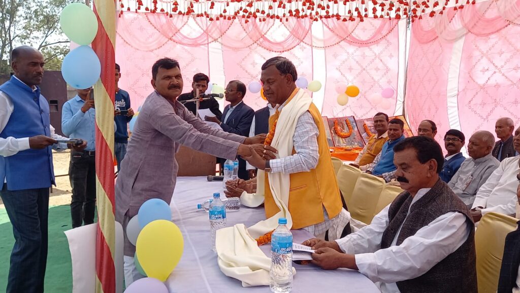 हुसैनाबाद में मनाया गया संत गाडगे जी की 147वी जयंती समारोह।