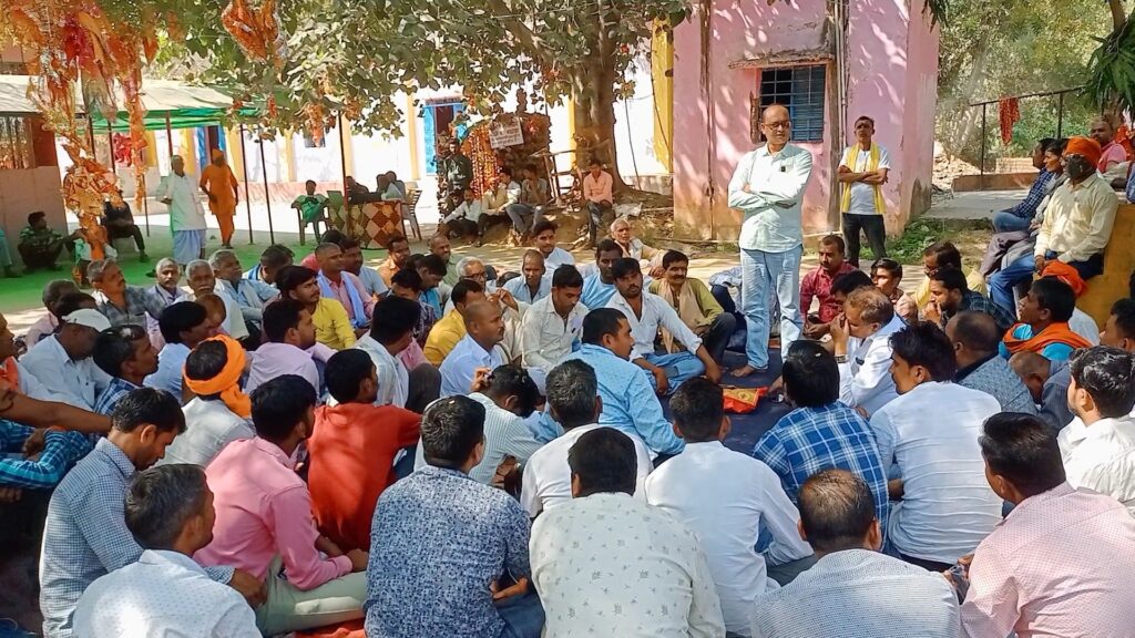 माँ चतुर्भुजी शक्तिपीठ केतार मंदिर के प्रांगण आमसभा की बैठक हुई संपन्न।