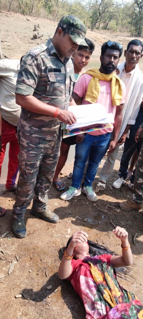 घर के कुछ दूरी पर तालाब में मिला महिला का शव, गांव में फैली सनसनी!