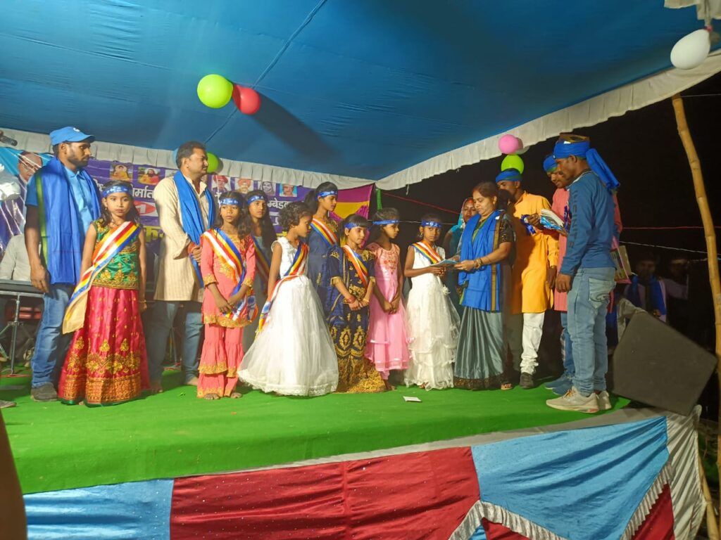 अंबेडकर क्लब कबिसा की ओर से संविधान निर्णता डॉ भीम राव अम्बेडकर की मनाई गई 132 वी जयंती।
