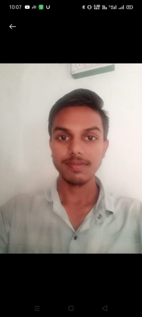 बिशुनपुरा का दीपक बना प्रखंड टॉपर, बनना चाहता है आईएएस