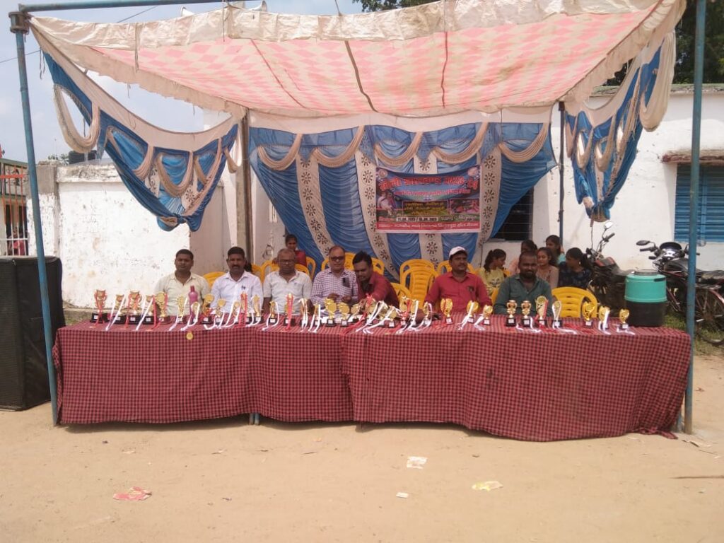खेलो झारखंड के तहत् स्कूली बच्चों ने प्रतियोगिता में लिया भाग, प्रखंड के कई बच्चों ने किया उत्कृष्ट प्रदर्शन।
