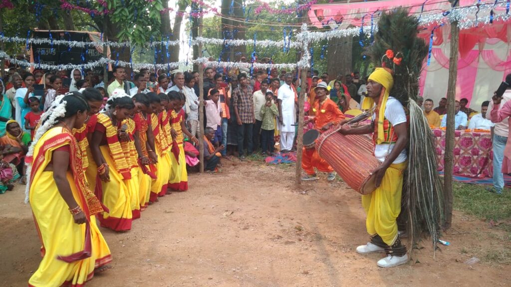 प्रकृति का पर्व करमा पूजा धूमधाम से मनाया गया।