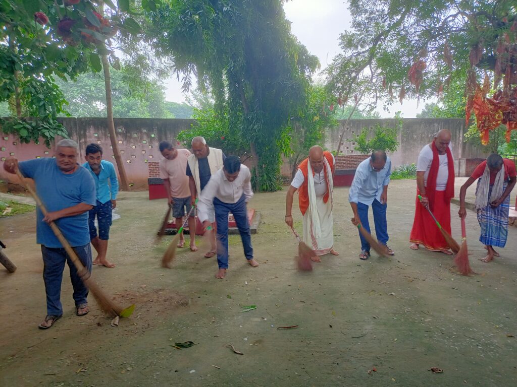 केतार प्रखंड में विभिन्न जगहों पर चलाया गया स्वच्छता पखवाड़ा कार्यक्रम!