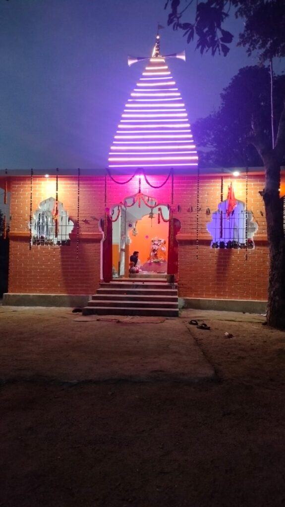 सिलीदाग तिनमुहान के समीप नवनिर्मित हनुमान मंदिर का प्राण प्रतिष्ठा समारोह हुआ संपन्न।