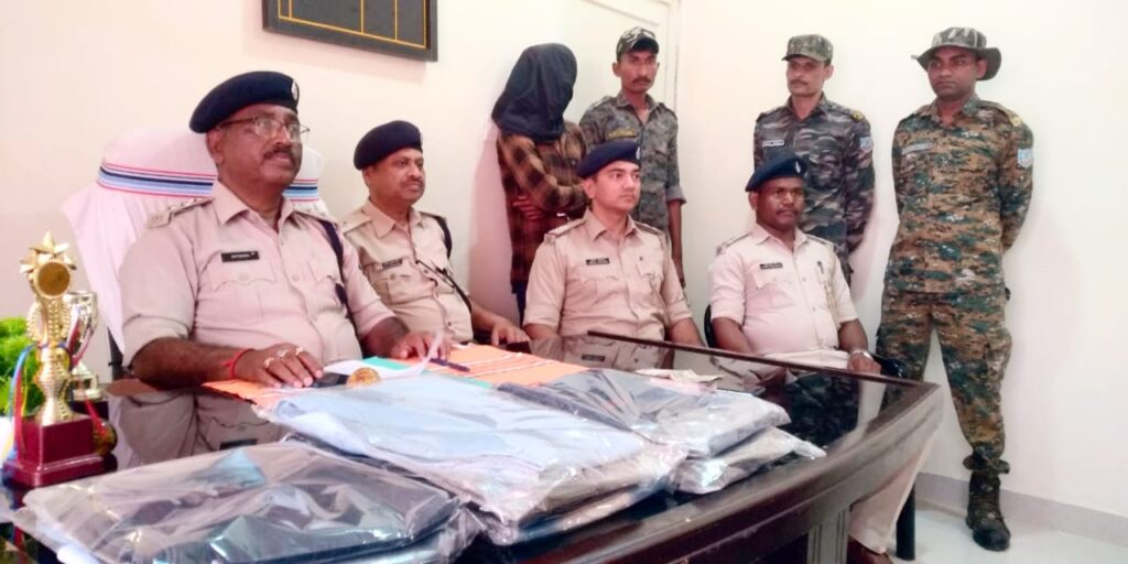 खरौंधी बाजार में हो रहे चोरी की घाटना को पुलिस ने किया खुलासा,एक को गिरफ्तार कर भेजा जेल