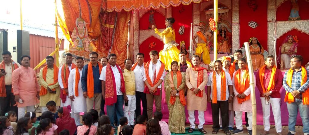 राम जन्मोत्सव के साथ झांकी तथा निकाली गई जुलूस