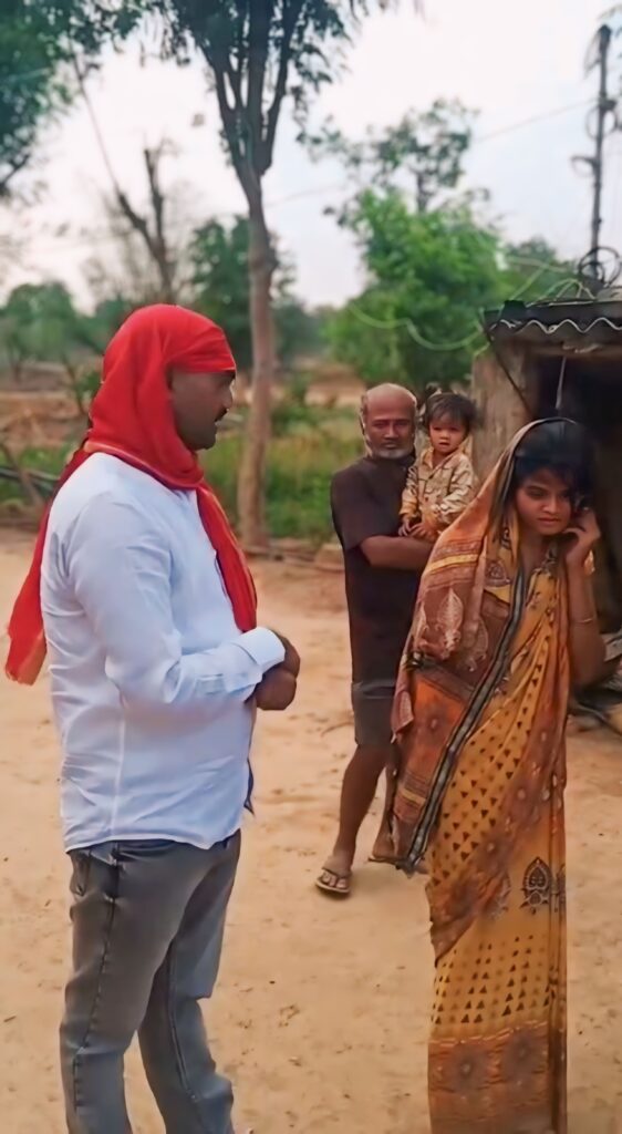 भाकपा माले नेता बरूण बिहारी ने मृतक के परिवार से मिले,हर संभव मदद करने का दिया आश्वासन