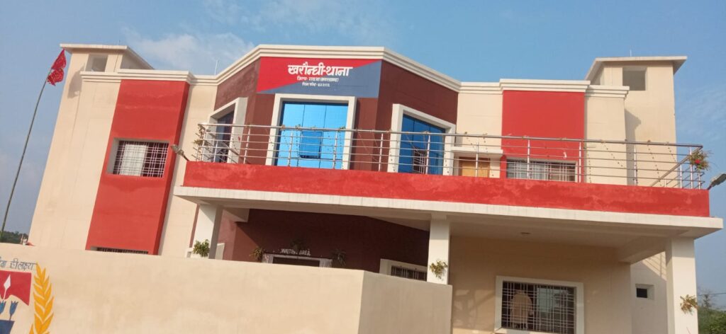 चोरी की घटना में संलिप्त नाबालिग लड़के एवं उसके भाभी को खरौंधी पुलिस ने भेजा जेल
