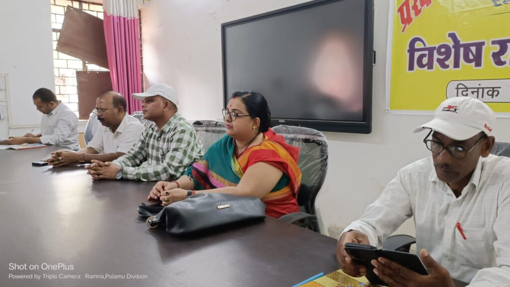 राजस्व शिविर का किया गया आयोजन