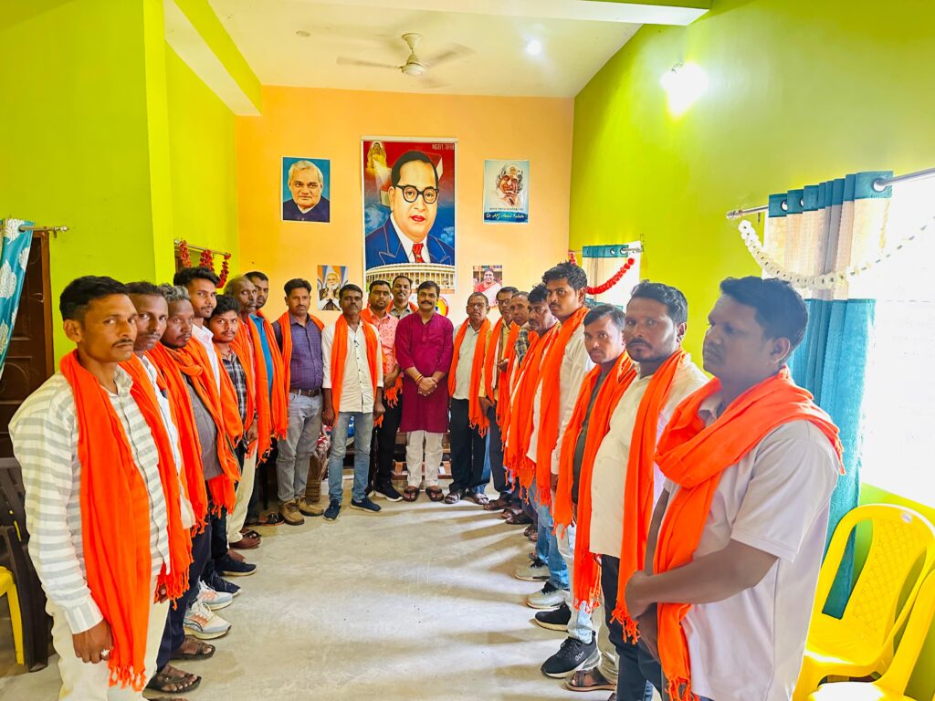 युवा शक्ति रामाशीष यादव ने कोर कमिटी संग की महत्वपूर्ण बैठक