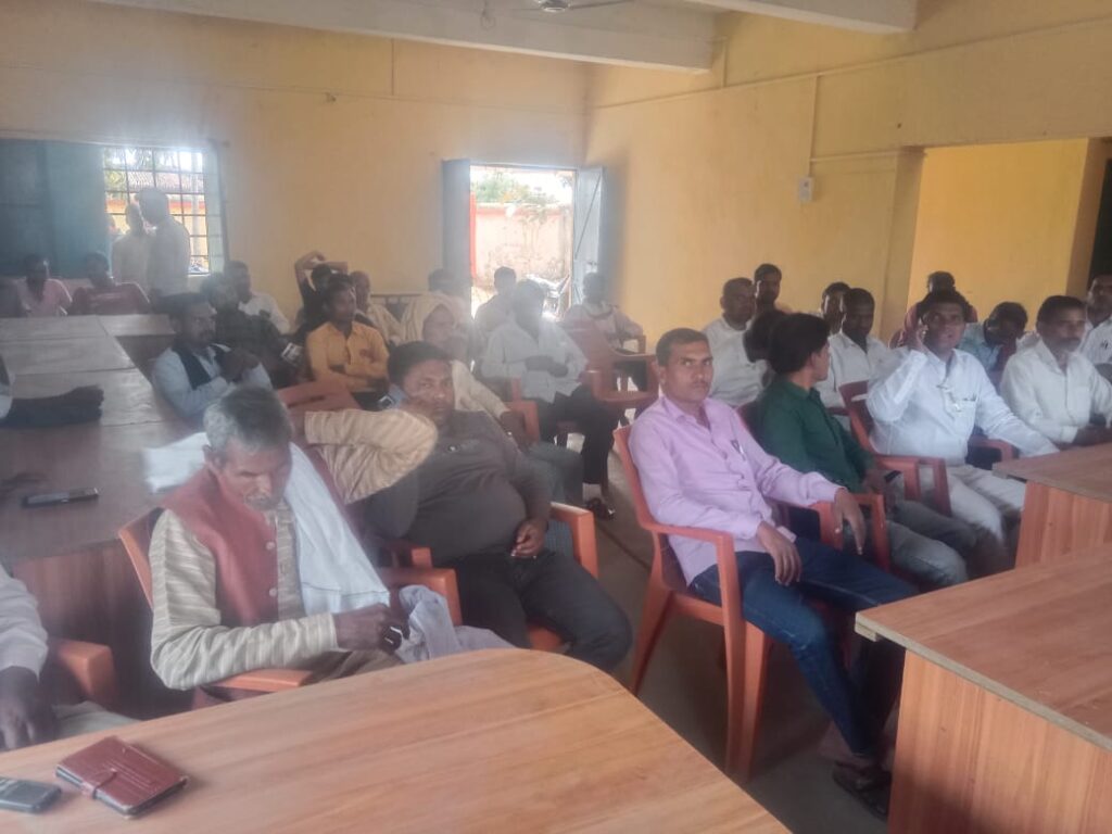 ग्राम पंचायत सोनडीहा में दिनांक 1/3/2025 झारखंड मुक्ति मोर्चा का पंचायत अध्यक्ष का चुनाव किया जा रहा था।&nbsp;