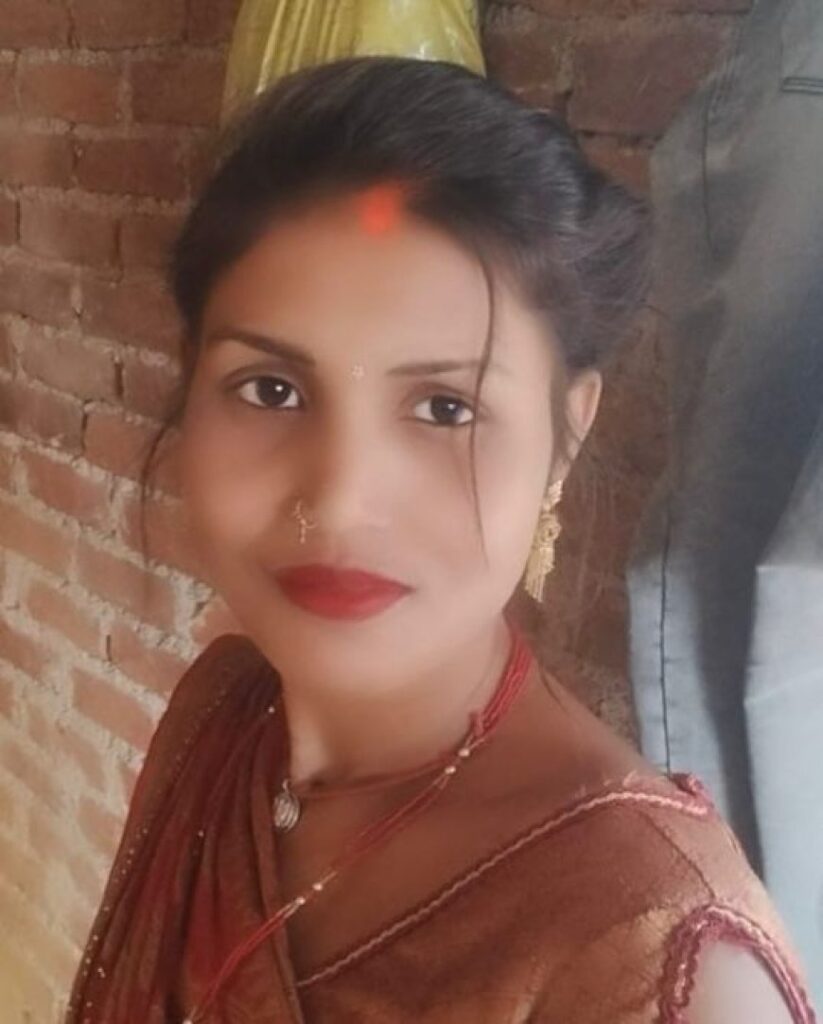 पति ने अपनी पत्नी को खोजने का लगाया प्रशाशन से गुहार