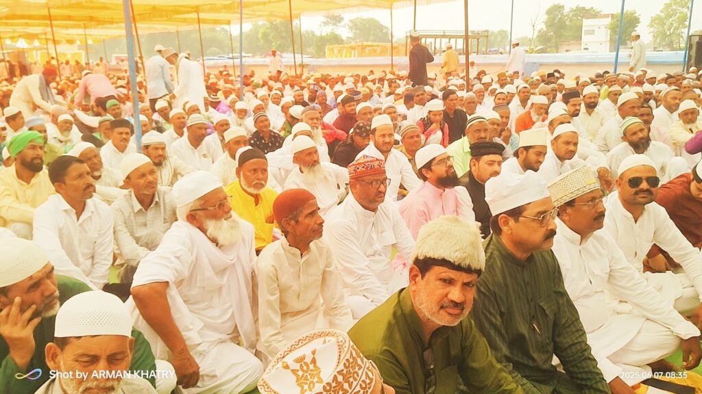 ।। श्री बंशीधर नगर:- ईद उल अजहा का त्यौहार अकीदत एवं शांतिपूर्ण तरीके से हुई संपन्न, देश में अमन चैन खुशहाली की मांगी गई दुआ।।