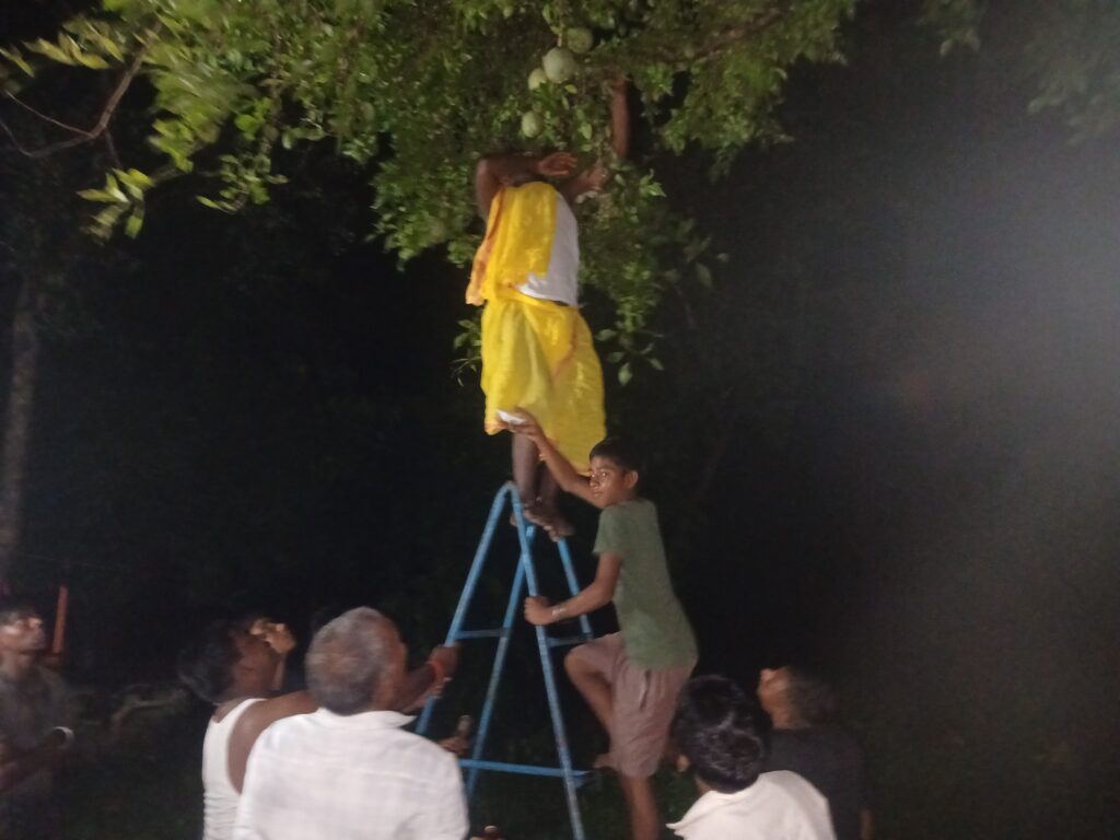 बेलोपाती में नवरात्रि का शुभारंभ बेलनीमंत्रण पूजा के साथ, गूंज उठे जय माँ दुर्गा के जयकारे!