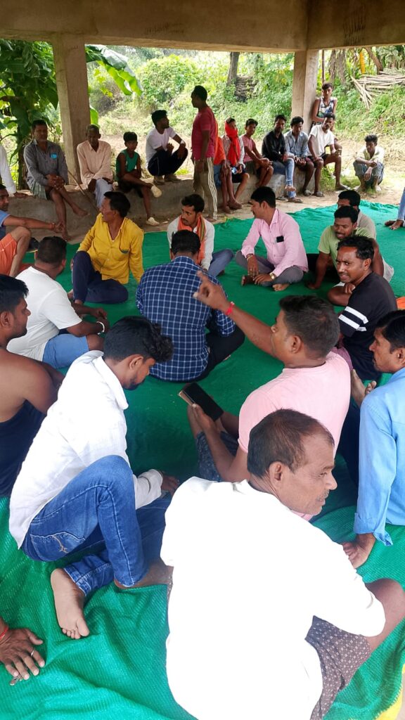 लवाही मंगरदाह मंदिर परिसर में अतिक्रमण को लेकर ग्रामीणों का विरोध तेज