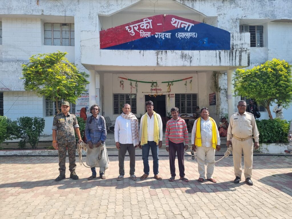 ।। धुरकी पुलिस ने दो दिन विशेष छापेमारी अभियान चलाकर पांच वारंटियों को गिरफ्तार कर भेजा जेल ।।