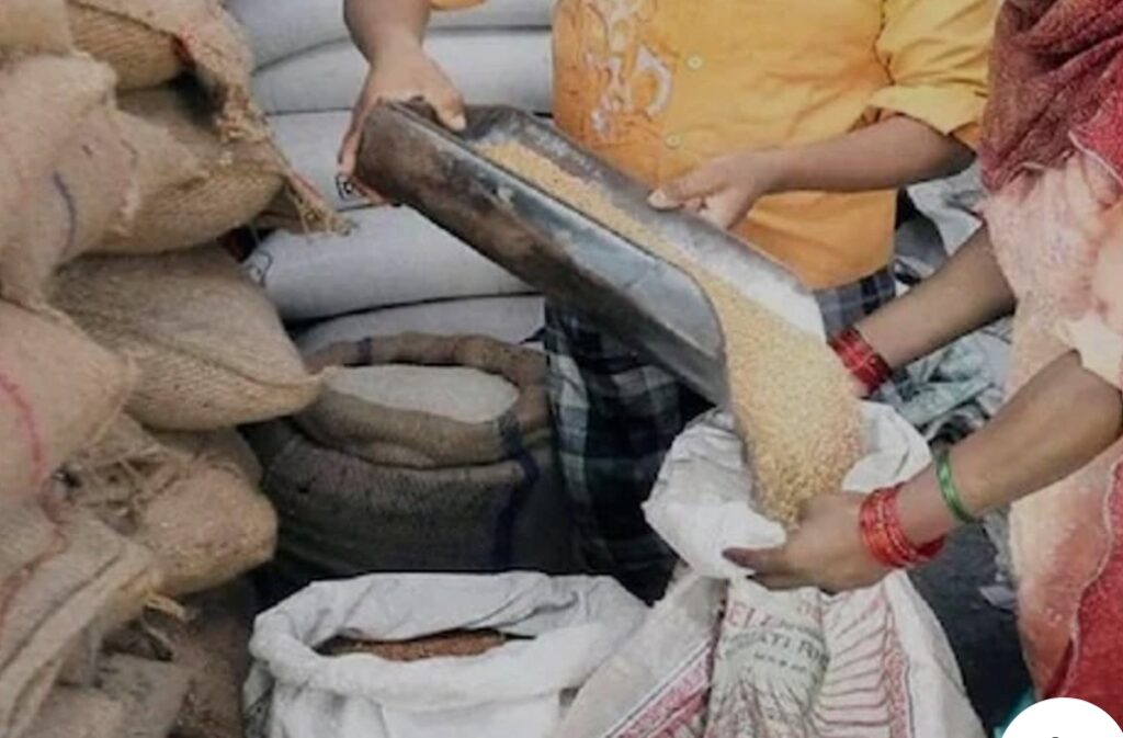 ।। गढ़वा (GARHWA):- 48241 राशन कार्डधारियों का नाम कटा, नहीं मिलेगा अनाज ।।